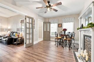 Beautifully Remodeled 3BR Home Near Niagara Falls - 0