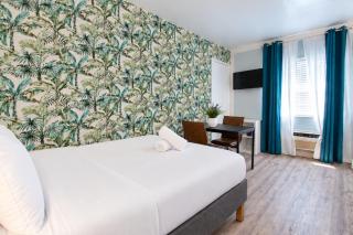 South of Fifth Ocean Drive Apt - 9
