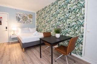 South of Fifth Ocean Drive Apt - 1