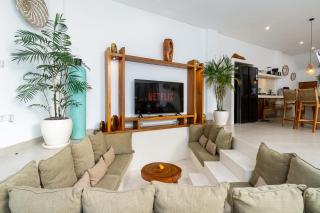 Villa Casa Diamanti - Luxury 3BR with Private Pool and Rooftop in Tumbakbayuh - 7