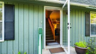 Scandia- Secluded Home, Walk to Marina, Game Room & Hot Tub - 3