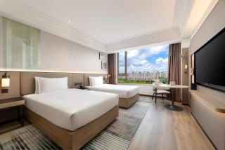 Holiday Inn Shanghai Hongqiao North - 2