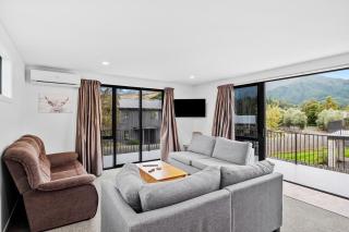 9 Mt Charon Place - 8