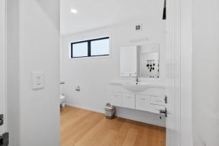 9 Mt Charon Place - 1