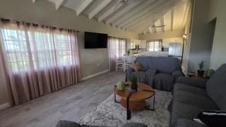 Cedar Grove 2BR Hillview Retreat - 4