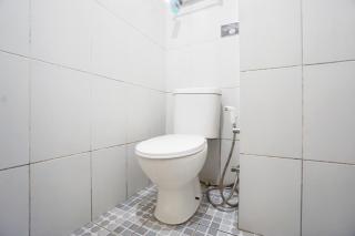 RedDoorz at Sirih Gading Guest House Tulungagung - 9