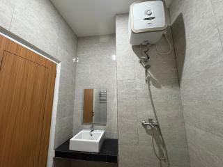 Hotel Asrama Haji Mamuju - 1