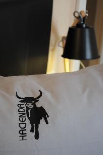 Hacienda Rooms - moderne Zimmer in ruhiger Lage - Room only ! - 1