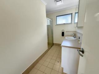 Preston Beach Escape - Boat & Caravan Parking - 5