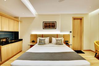 Z Suites And Studios - 1