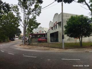 Two-storey house with 5 single beds - 1