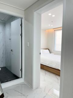 Daegu Dongseongro Blanco stay - 7