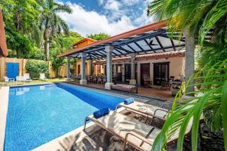 Villa Helena Hermosa private 3-bdr resort pool - 8