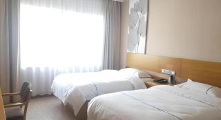 GreenTree Inn Express Shanghai Baoshan District Youyi Road Metro Station - 3