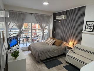 Bonito monoambiente en Cañitas! - 1