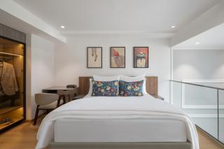 ONE Atmosphere Suites - Corner Walk, Gurugram - 6