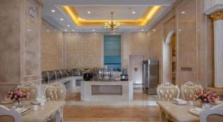 Vienna Hotel Yueyang East Station - 4