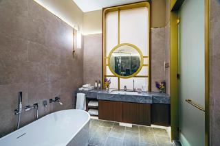 1975 Avenue & Hotel - 7