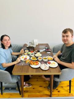 OFTOB Hotel - 8