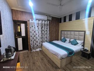 Srinagar silver in - 1