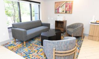 Hampton Inn Oneonta - 7