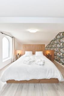 La Suite - 8