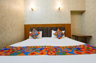 FabHotel Golden Heritage - 5