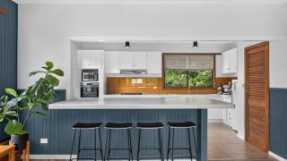 Treetop Retreat House - Spacious Family Getaway - 7
