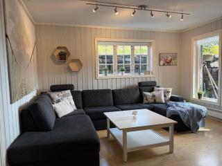 Ideal For Families And Groups Near Sentrum - 8
