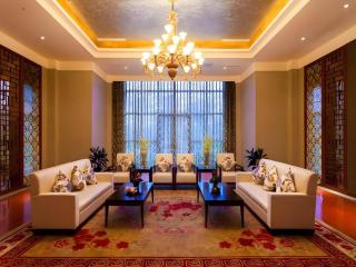 Xinjin Celebrity City Hotel - 8