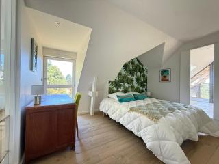 Exceptional property with panoramic sea views - 9