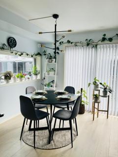 Modern apartment with carport near city and airport - 6