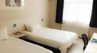 Jinjiang Inn Wafangdian Changchun West Road - 2