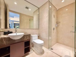 Luxury 1 Icon Stylish 1BR Apartment in Tunjungan Plaza 6 Surabaya City Centre by Le Ciel Hospitality - 7