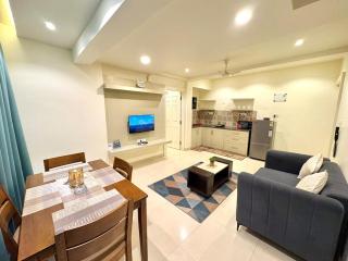 Vibrant 1BHK Modern Apartment near Baga Beach - 4