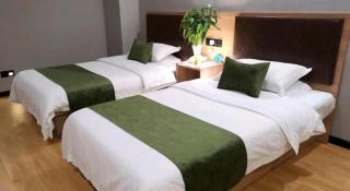GreenTree Inn Yixing Zhangzhu Express Hotel - 2