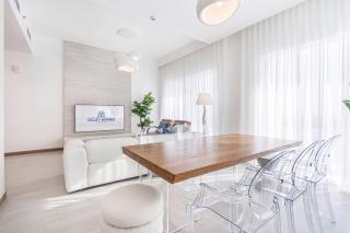 Brand New Canal Home with Terrace by Missoni - 2