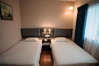 The Pavilion Hotel - 8
