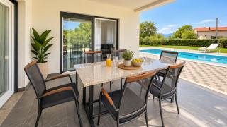 Villa Mirela by Villas Guide - 9