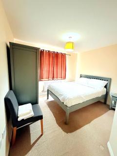Bright Cosy 1-Bed flat with Free Parking - 8