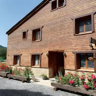 Gîte Chalet La Salamandre - 0