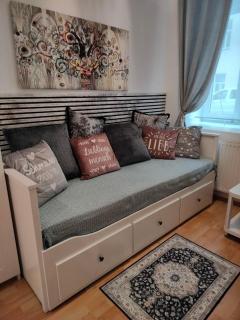 3-room apartment with small, cozy rooms - 8
