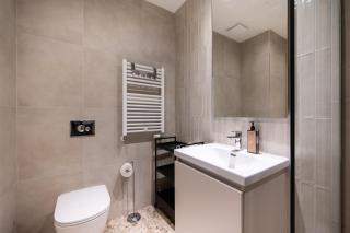 IN Stay Apartmants BW - 4