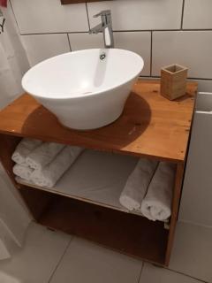 Appartement cosy La Trinité 25 m², jardin - 4