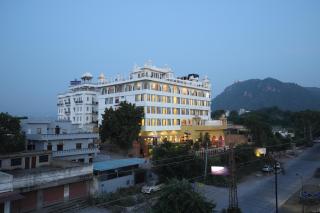 Regenta Central Mewargarh, Near Biological park - 9