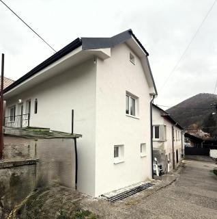 Dom Na Kameni - 3