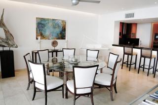 Oceanfront luxury - Portico 1 - 5