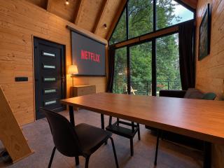 Cabin 16 - 2