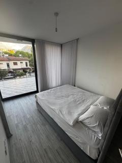 Girne, Geniş Teraslı Modern Daire - 6