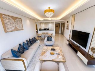 Aarna Signature stays - Stay Elevated -Spacious 3-BR Apartment with Stunning Burj View - 5